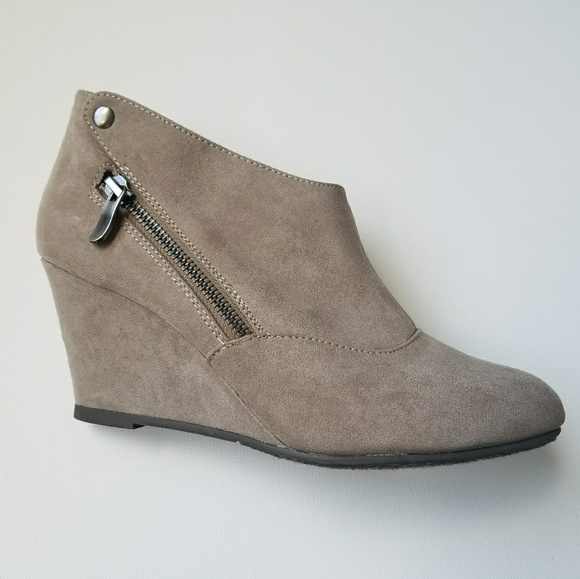 CL by Laundry Shoes - CL by Laundry Suede Booties